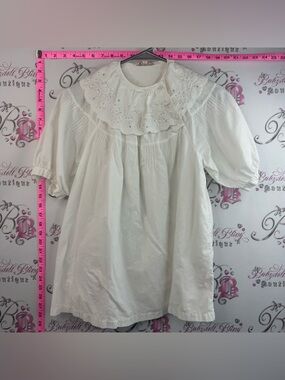 Club prive top blouse silver floral cream White Eyelet Ruffle Collar Blouse